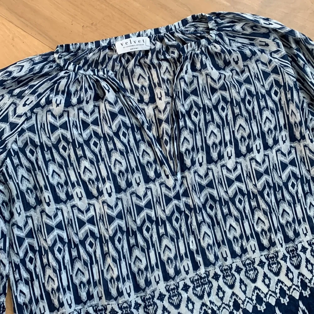 Velvet by Graham & Spencer Blouse - Picture 4 of 7